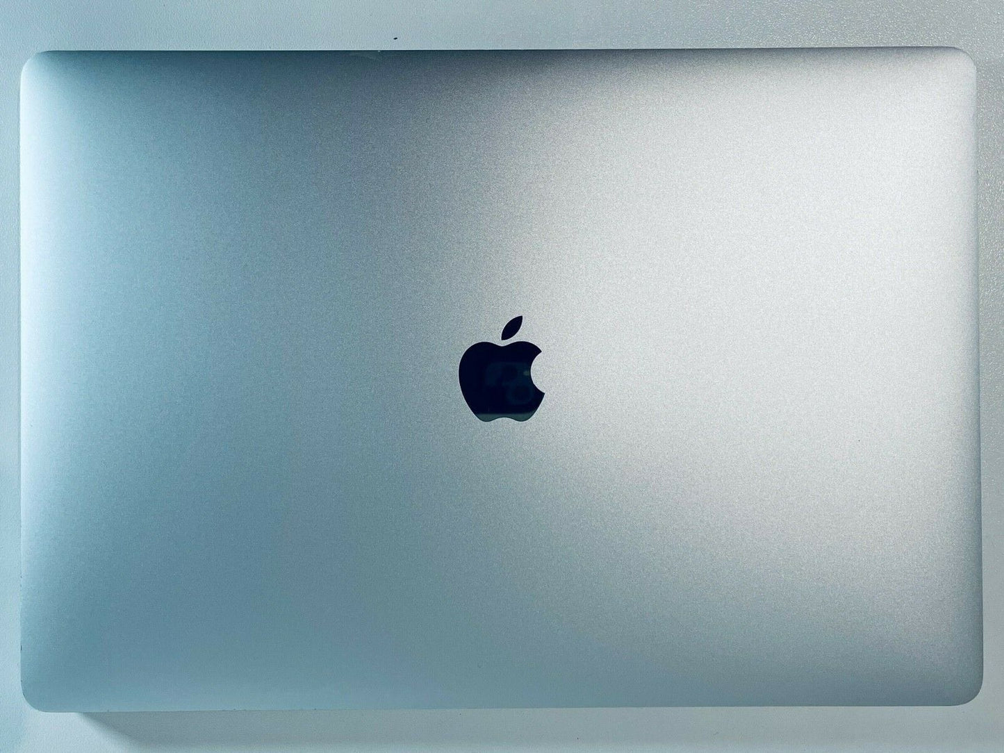 Apple MacBook Pro 15" 2018 Touch Bar ID i9 6-Core 2.9Ghz 32GB 4TB SSD