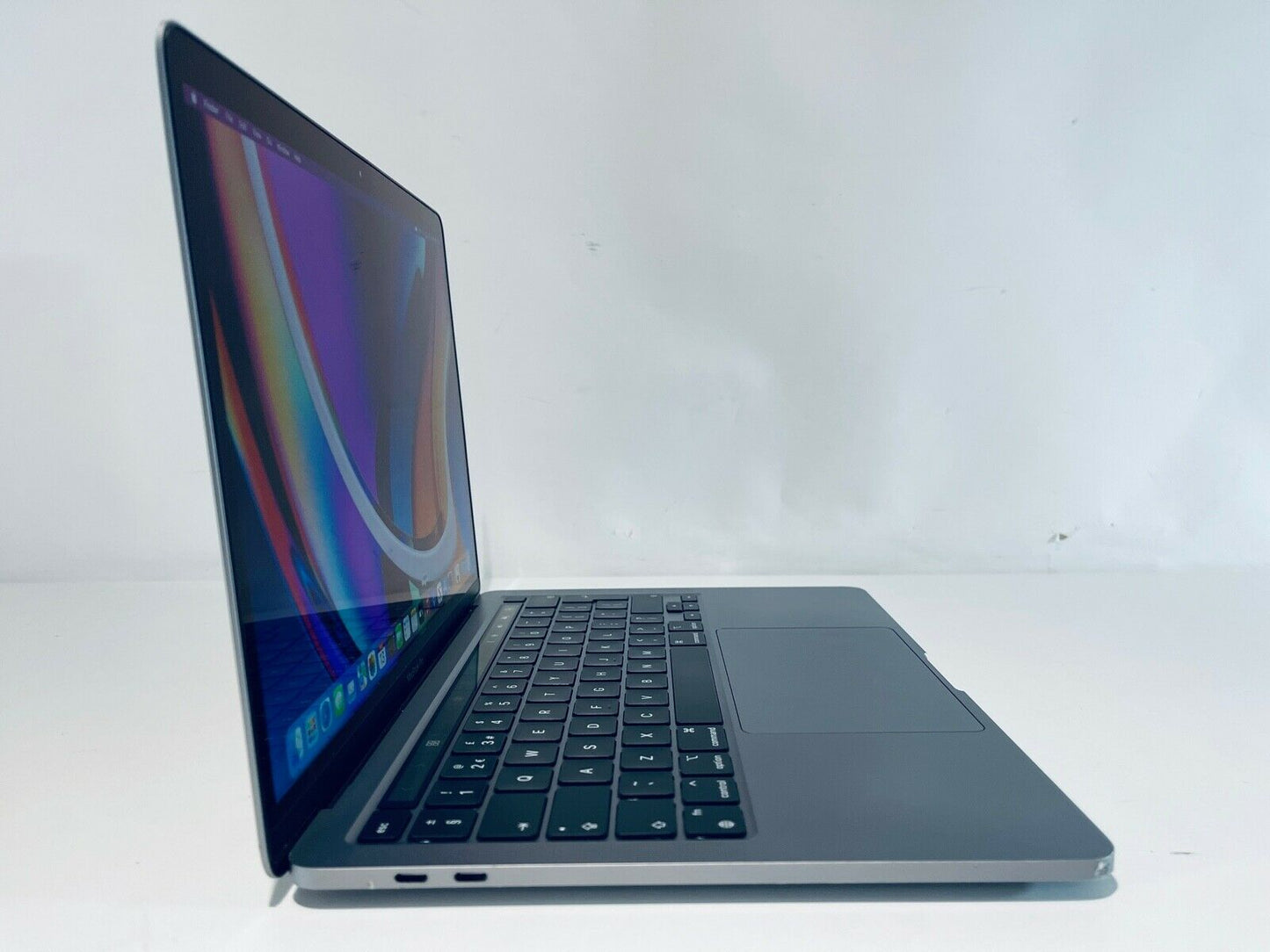 Apple MacBook Pro 13 Touch Bar ID M1 8-Core 8-GPU 16GB Ram 1TB SSD