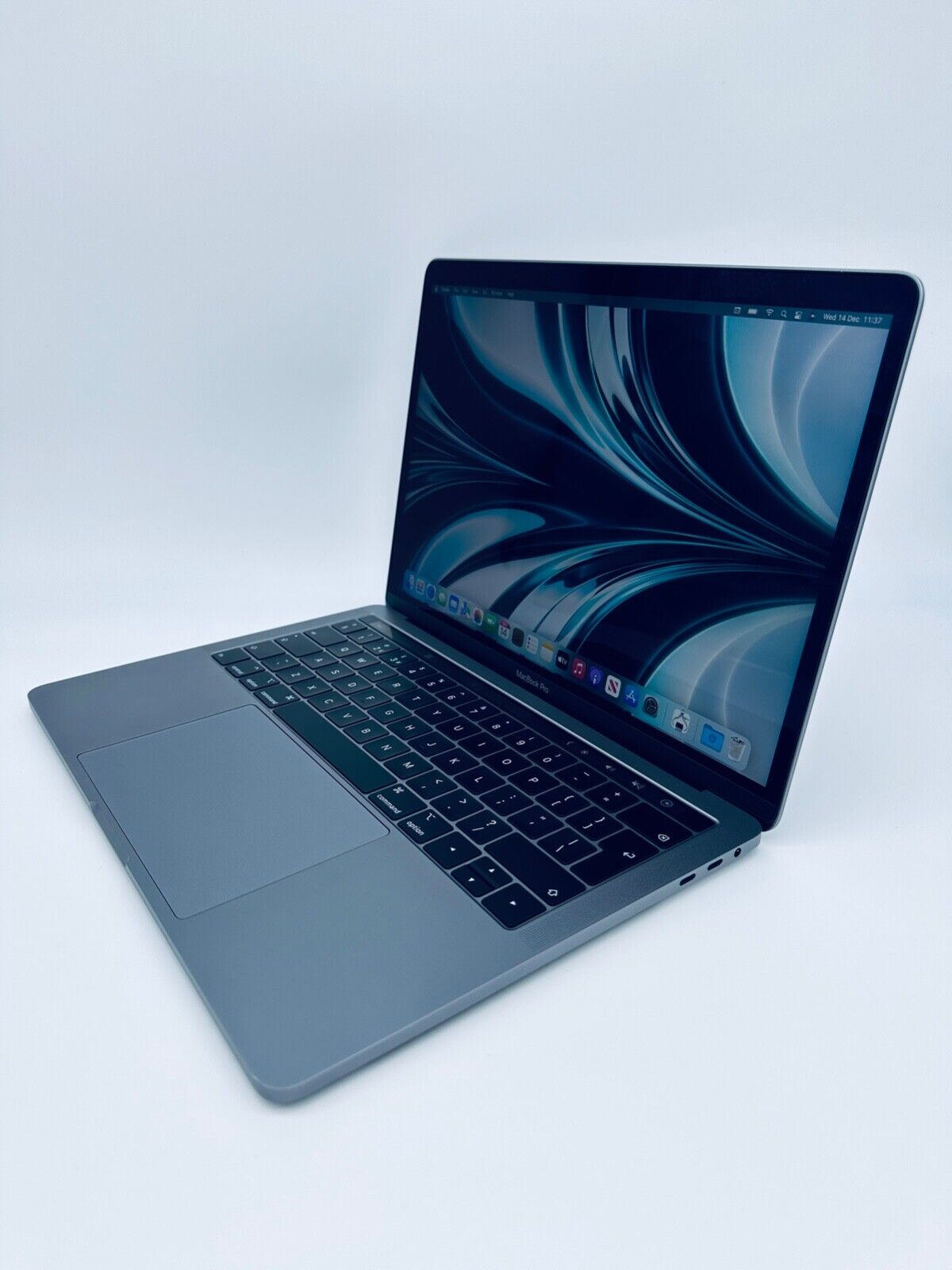 Apple MacBook Pro 13" 2018 Touch Bar Intel Core i5 2.3Ghz 8GB 256GB SSD