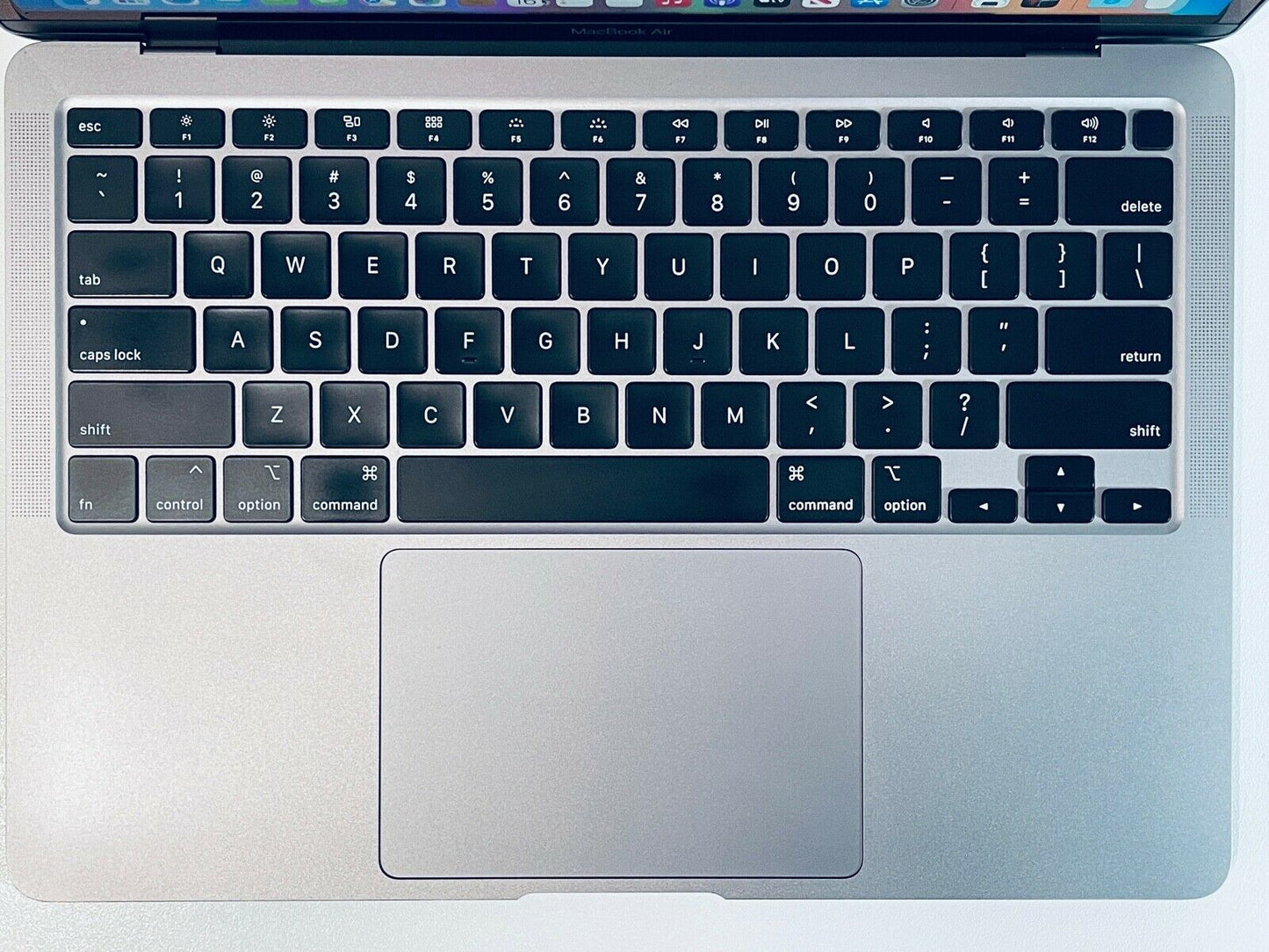 Apple MacBook Air 13" Retina Touch ID 2020 Intel Core i7 1.2Ghz 16GB 2TB SSD