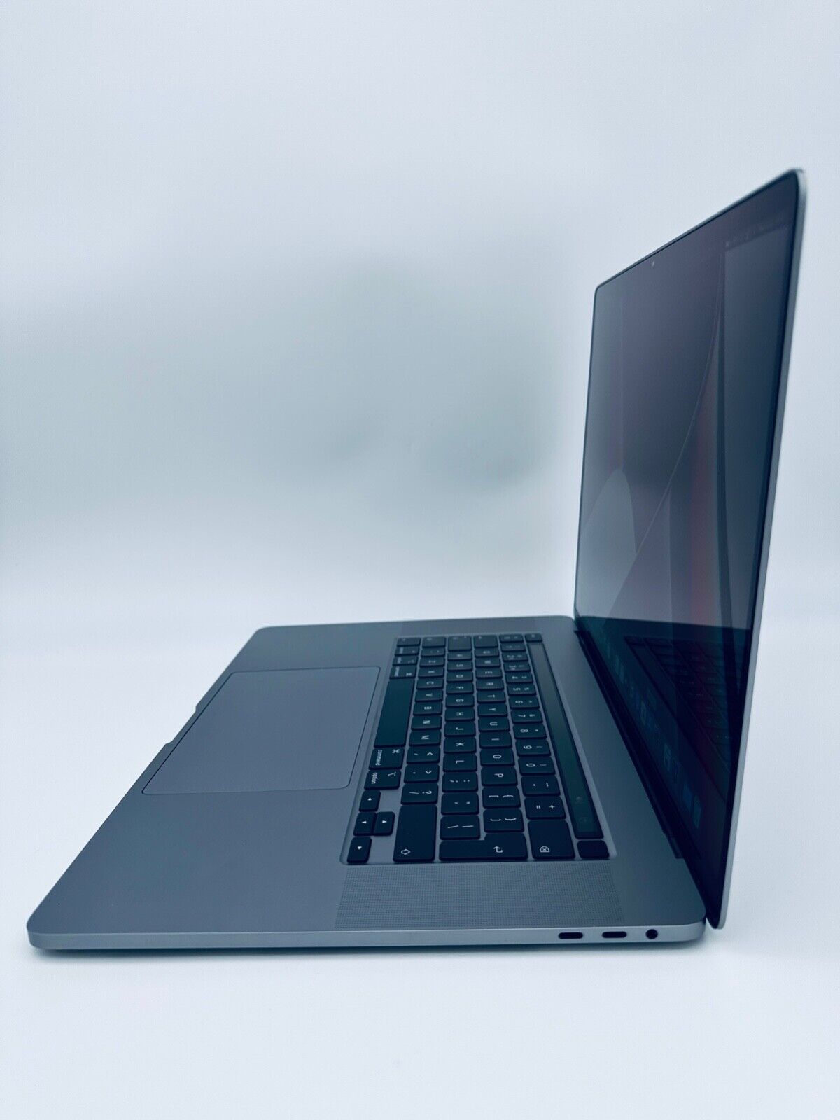 Apple MacBook Pro Retina 16" 2019 Touch Bar i9 8-Core 2.3Ghz 16GB 1TB SSD