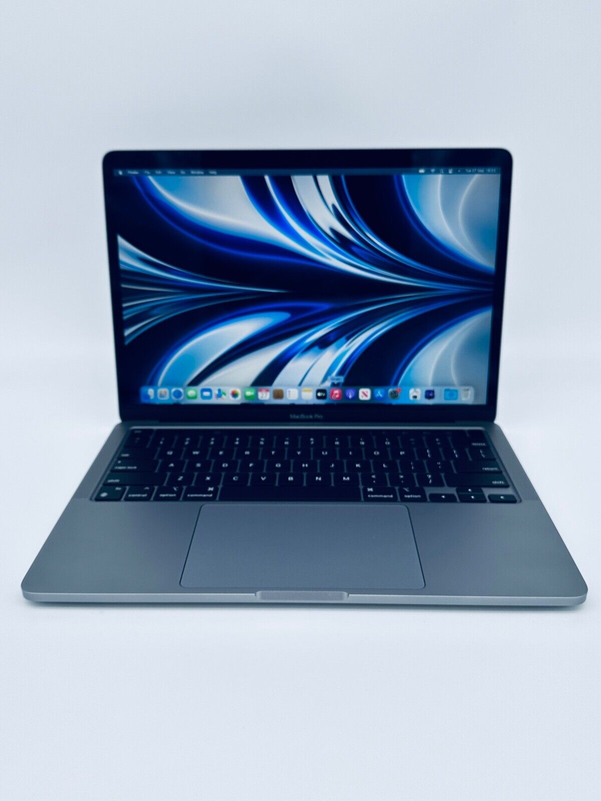Apple MacBook Pro 13 Touch Bar ID M1 8-Core 8-GPU 8GB Ram 512GB SSD
