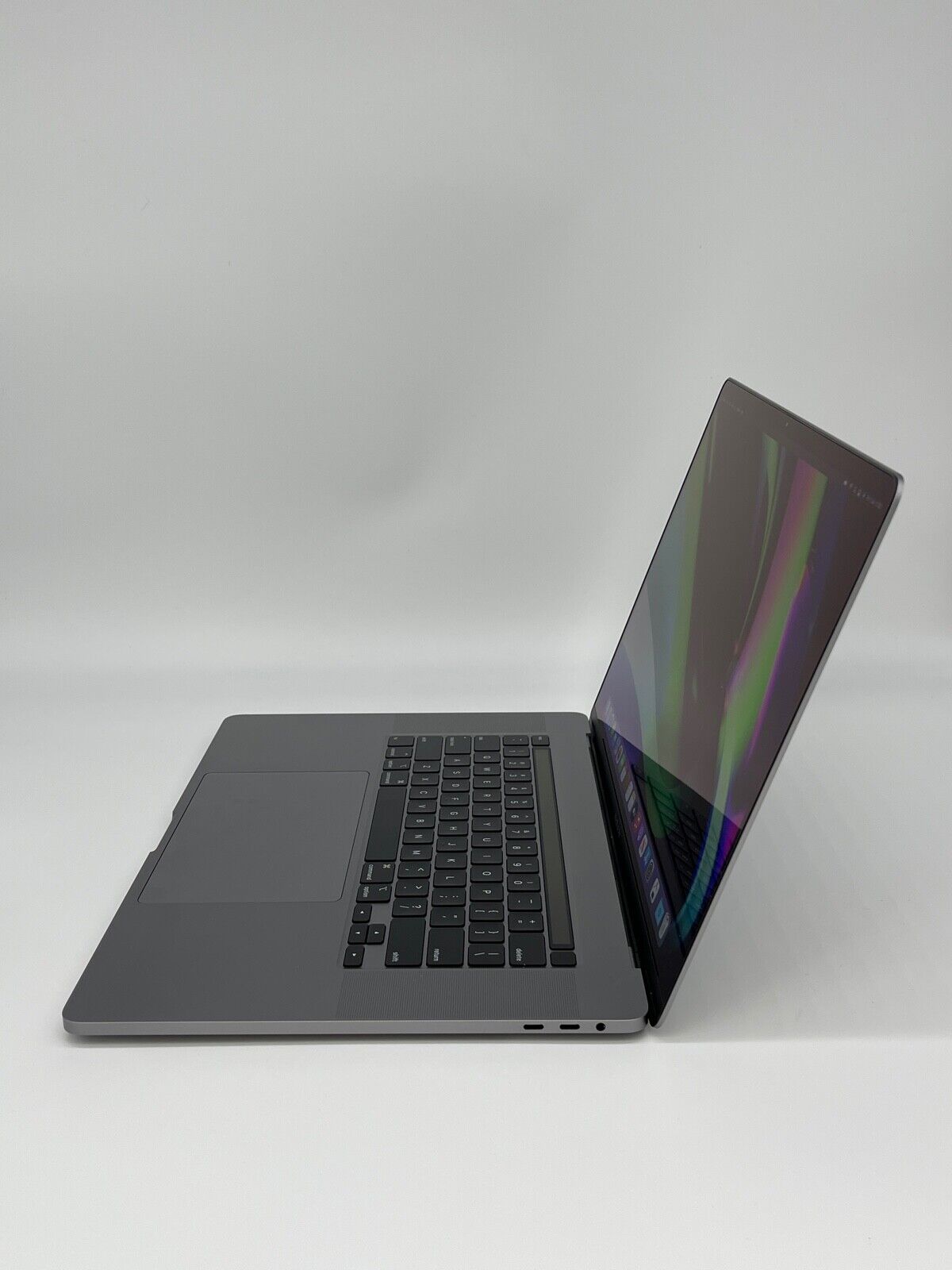 Apple MacBook Pro Retina 16" 2019 Touch Bar ID i9 8 Core 2.4Ghz 64GB 2TB SSD