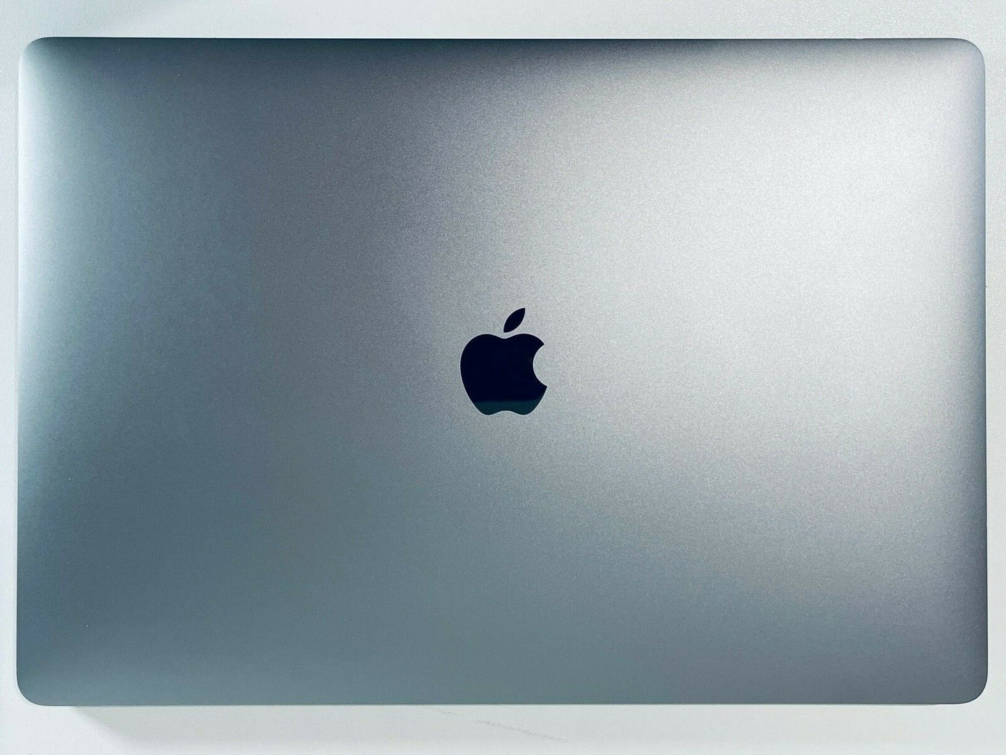 Apple MacBook Pro Retina 15" 2019 Touch Bar i7 6-Core 2.6Ghz 16GB 2TB SSD