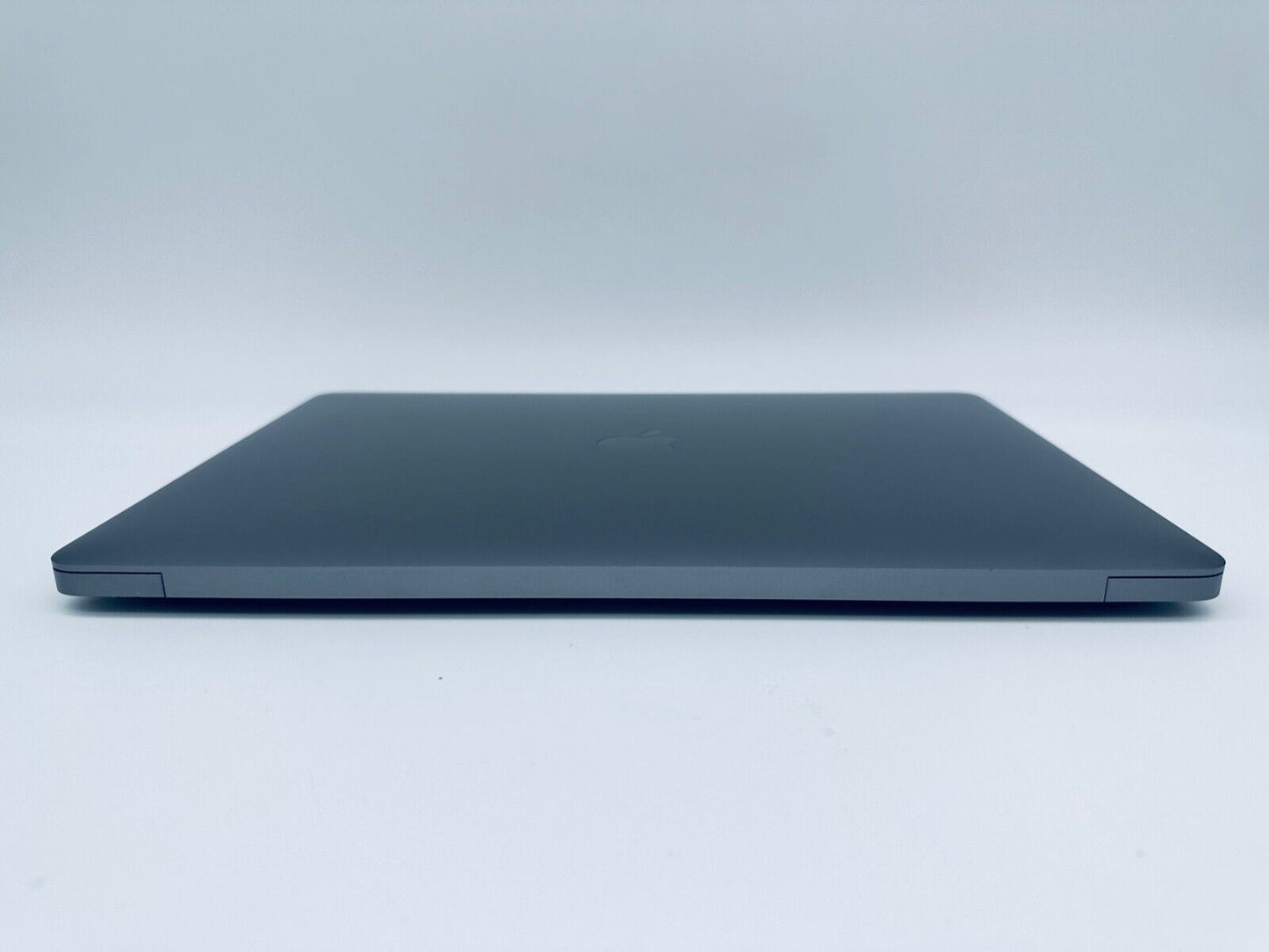 Apple MacBook Air M1 13" Retina 8-Core CPU 8-Core GPU 16GB Ram 1TB SSD