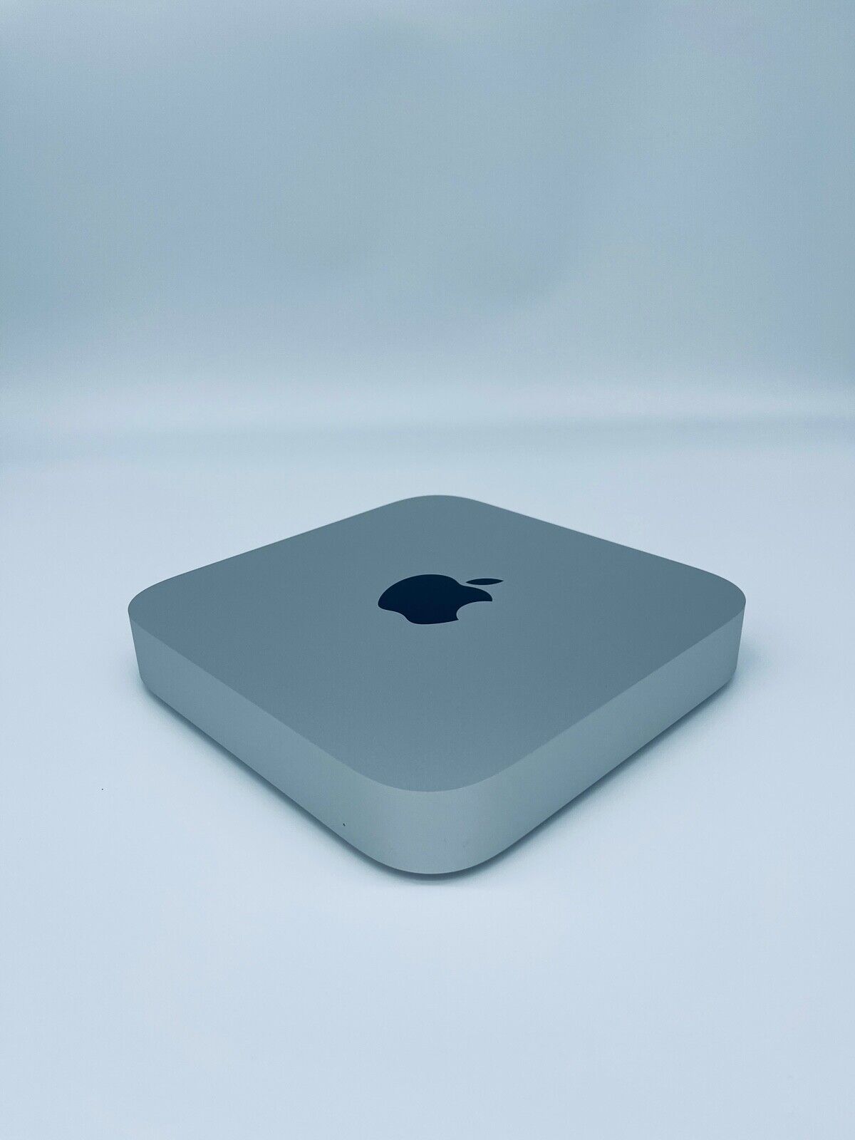 Apple Mac Mini 2020 M1 8-Core CPU 8-Core GPU 8GB RAM 256GB SSD