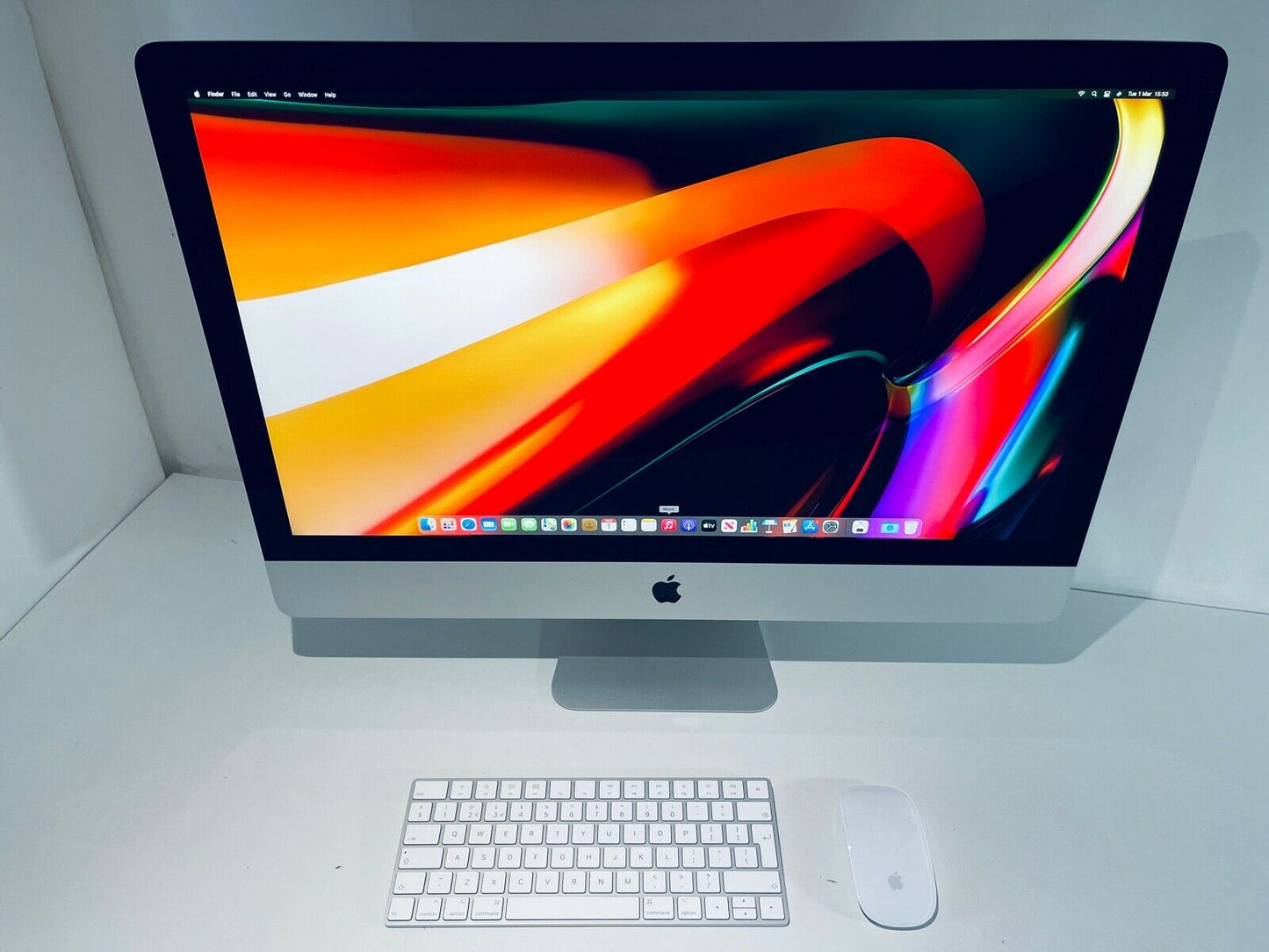 Apple iMac 27 5K 2020 Intel i5 3.1Ghz 6-Core 32GB Ram 256GB SSD Radeon 5300