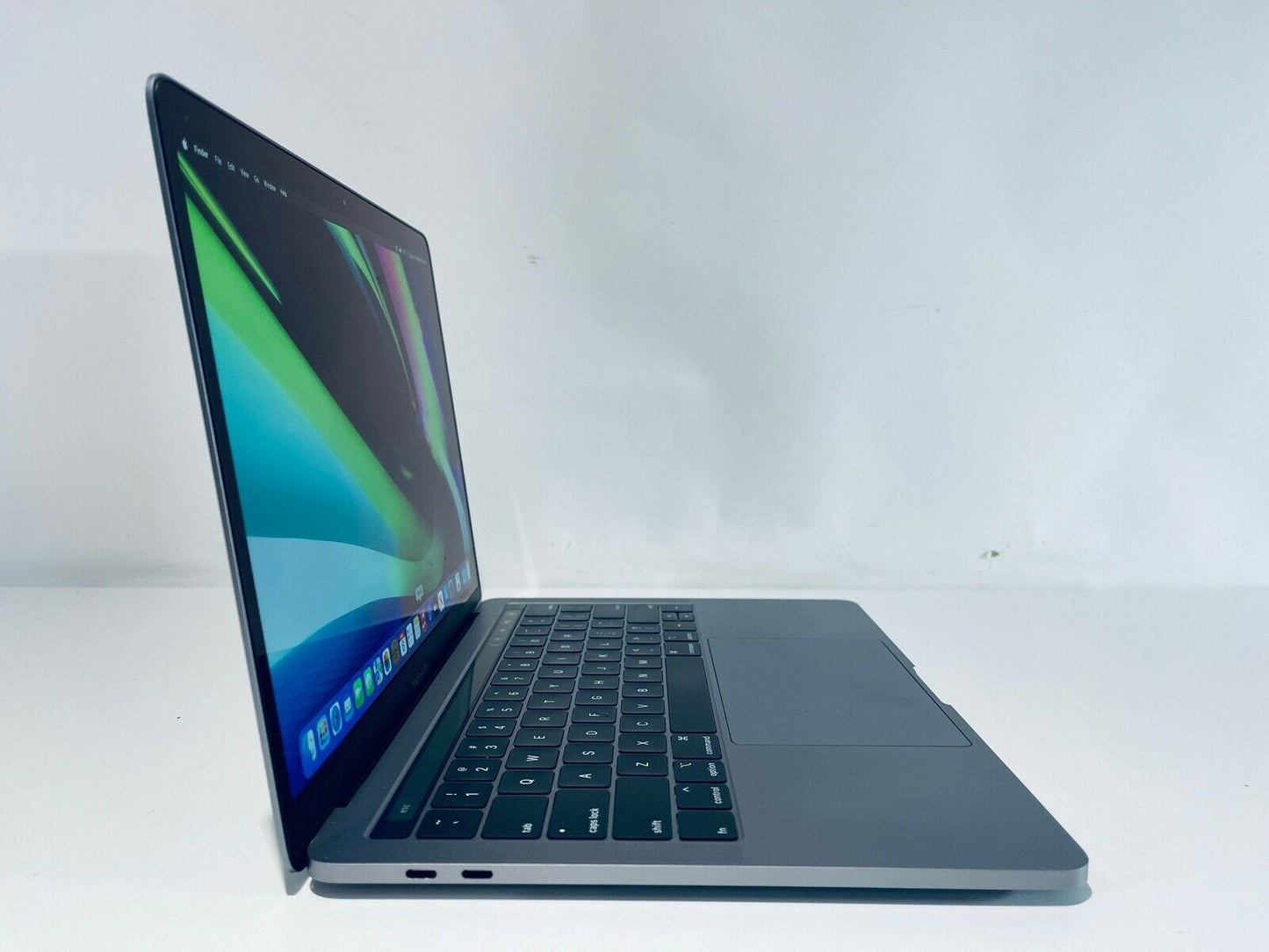 Apple MacBook Pro 13" 2019 Touch Bar Intel Quad Core i7 2.8Ghz 16GB 2TB SSD