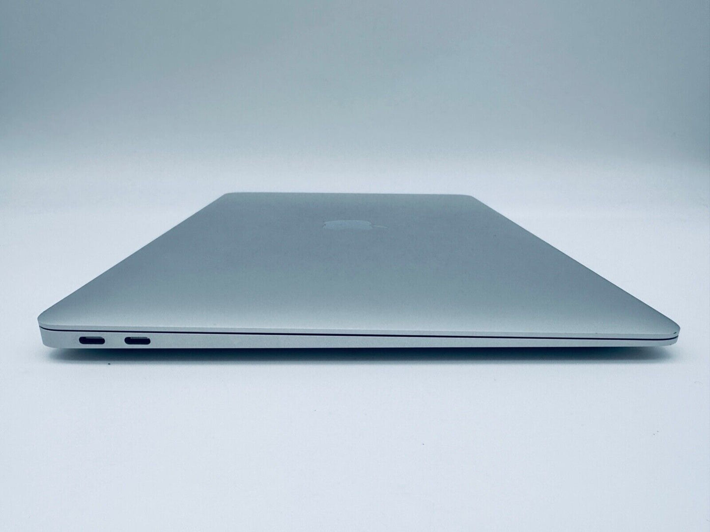 Apple MacBook Air 13" Retina M1 8-Core CPU 8-Core GPU 8GB Ram 512GB SSD