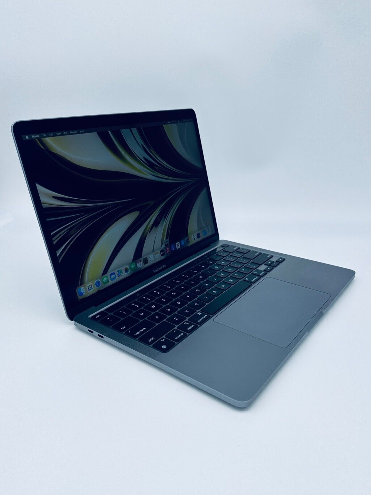 Apple MacBook Pro 13 Touch Bar ID M1 8-Core 8-GPU 16GB Ram 1TB SSD