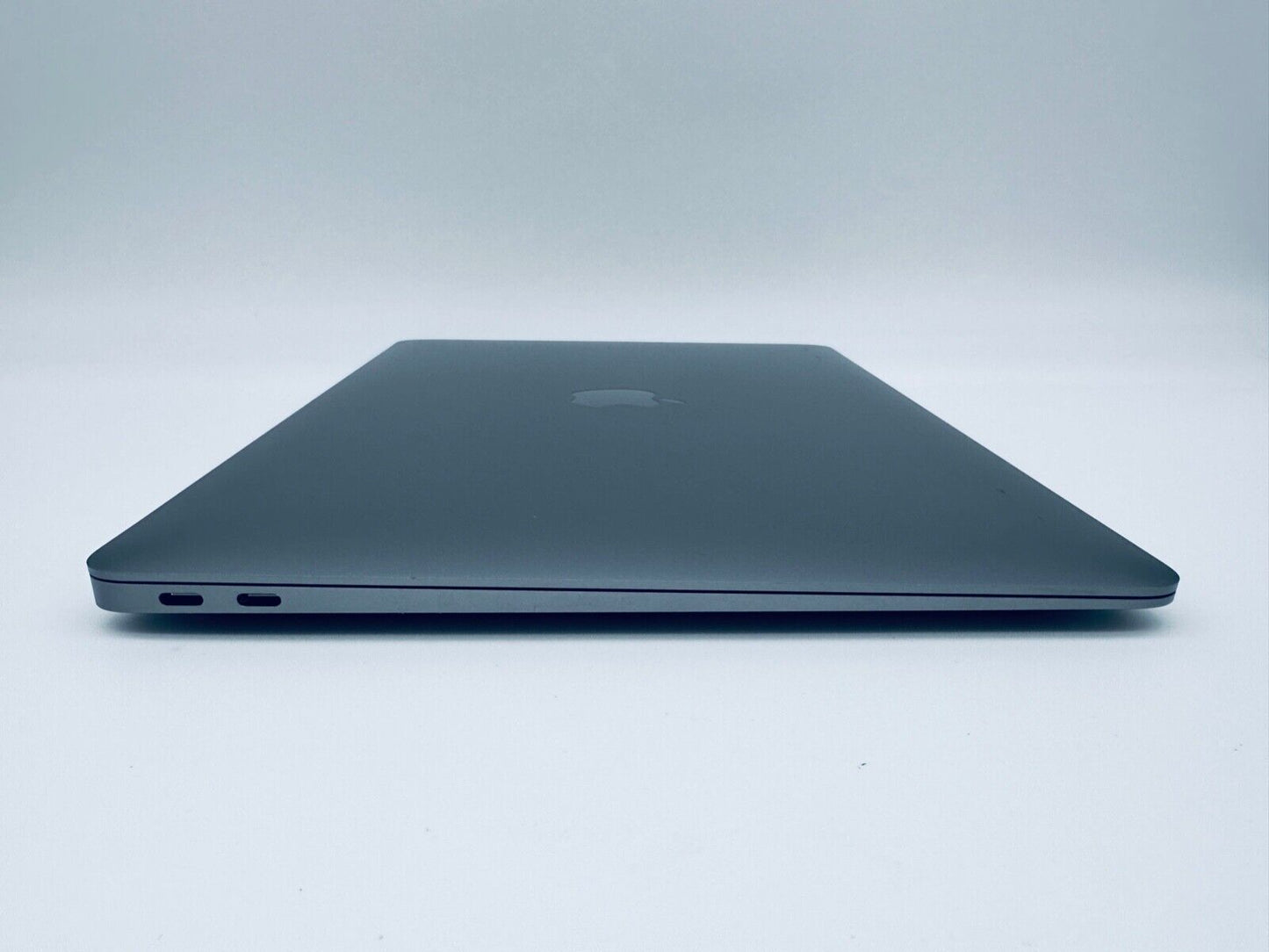 Apple MacBook Air M1 13" Retina 8-Core CPU 8-Core GPU 16GB Ram 1TB SSD