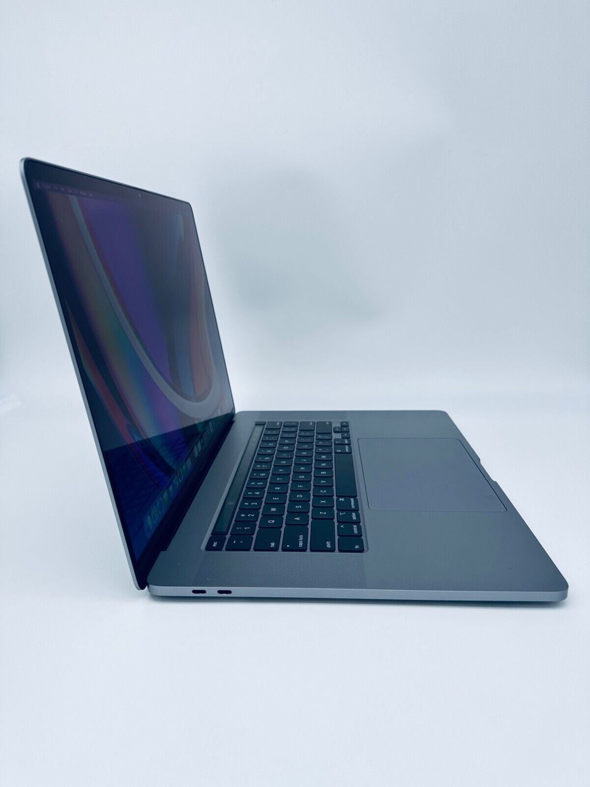 Apple MacBook Pro Retina 16" 2019 Touch Bar i9 8 Core 2.4Ghz 32GB 2TB SSD