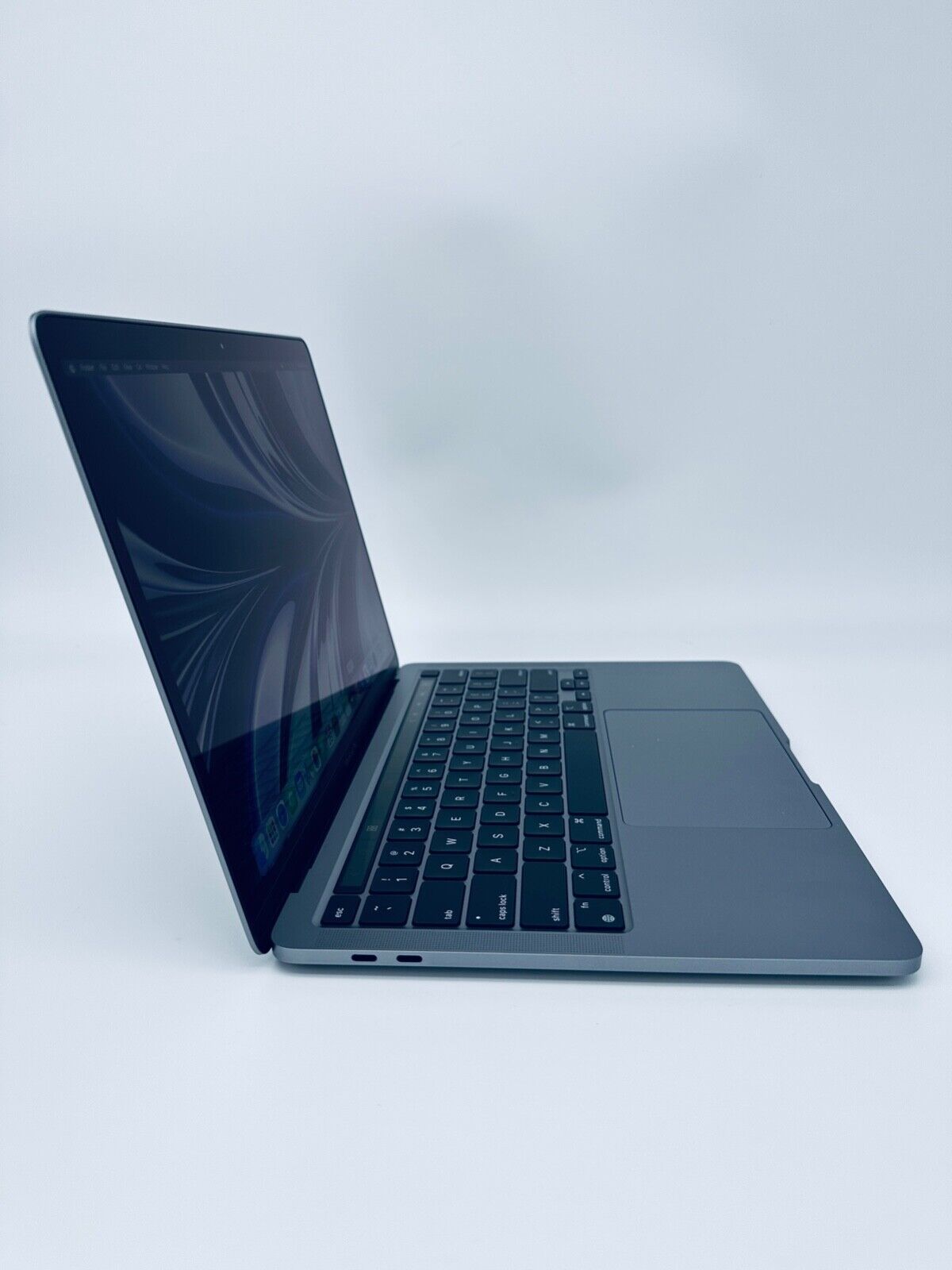 Apple MacBook Pro 13 Touch Bar ID M1 8-Core 8-GPU, 16GB Ram, 1TB SSD