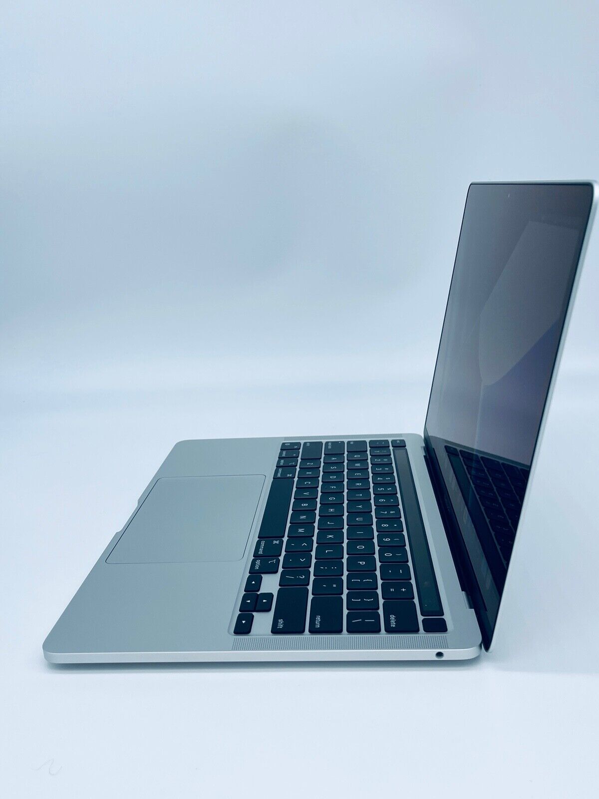 Apple MacBook Pro 13 Touch Bar ID M1 8-Core 8-GPU 8GB Ram 512GB SSD